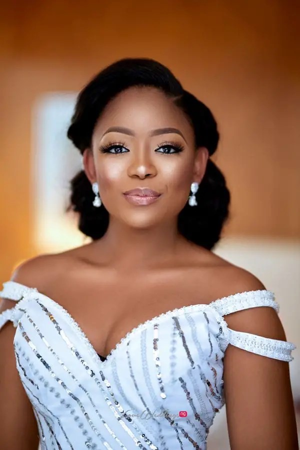 bride wearing beautiful makeup