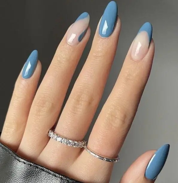 glossy blue acrylic fashion nails