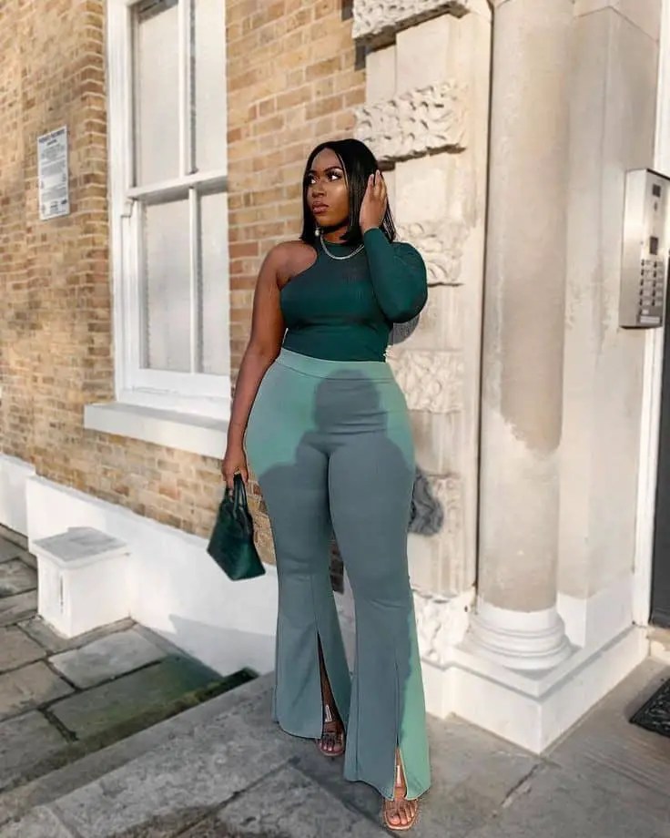 A woman wearing a green top on Palazzo