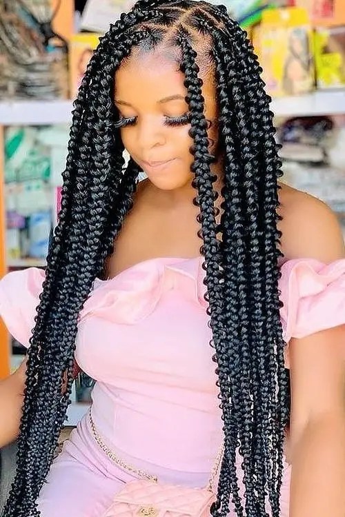 Woman wearing black butterfly braid
