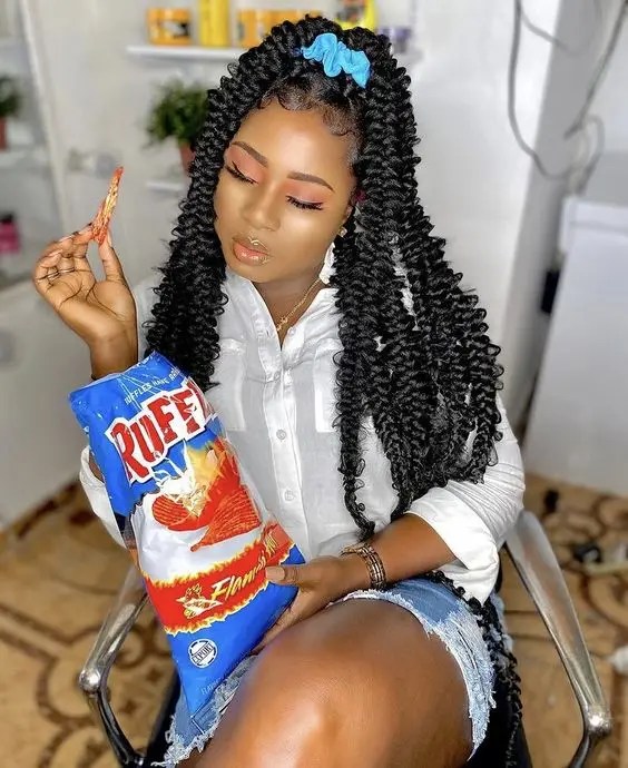 Pretty woman eating chips and swinging butterfly blades