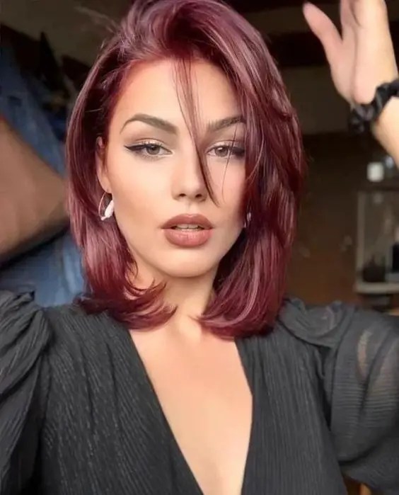 wine short layered hair