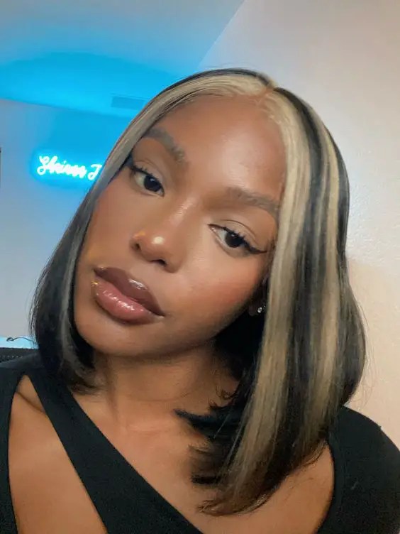 pretty black girl rocking bob black and blond hair