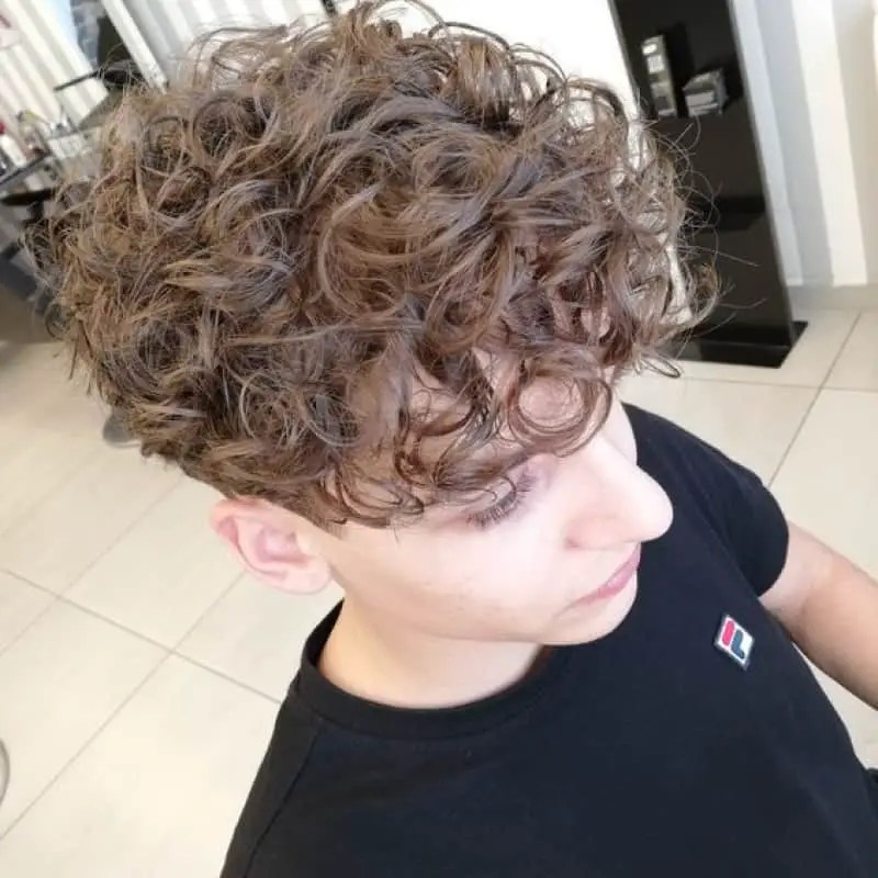 curly zoomer perm hairstyle