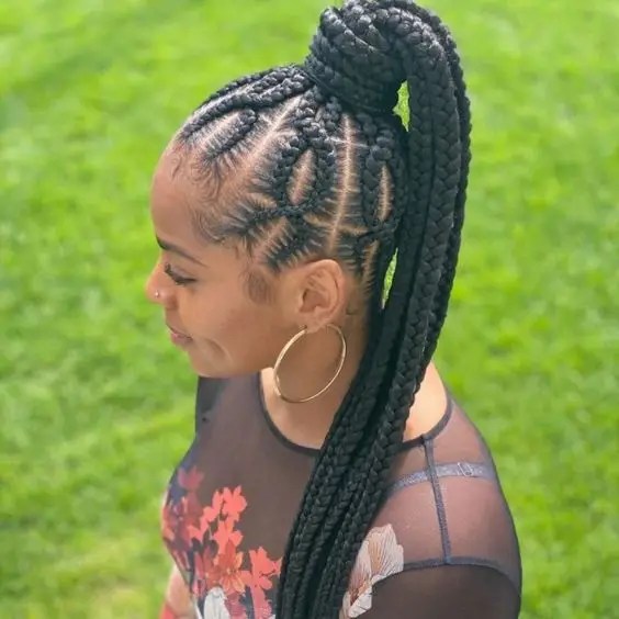 Women Locking Stitch Braid Ponytail