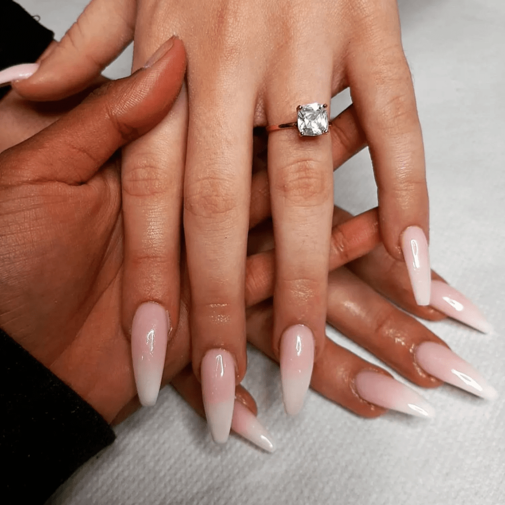 Nail design 2023: French ombre panorama
