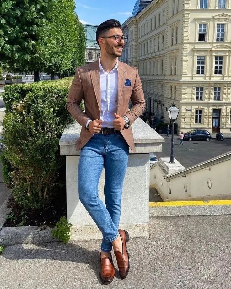 cute guy rocking jeans and blazer
