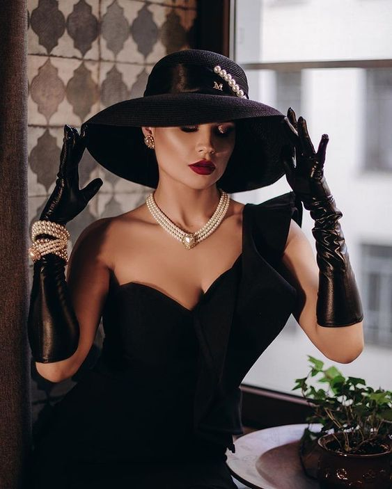 Lady LBD with matching hat and gloves