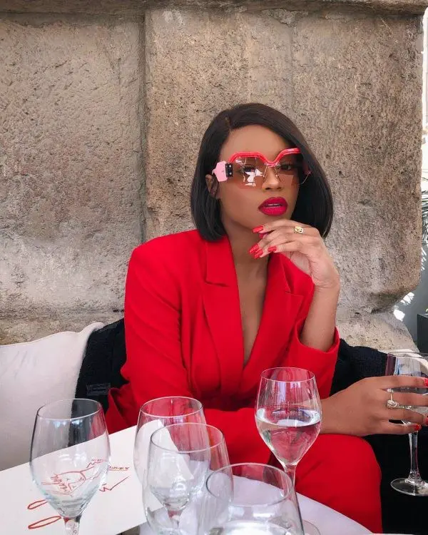 how to style your sunglasses.