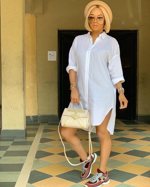 oxblood sneakers as styled by Toke Makinwa