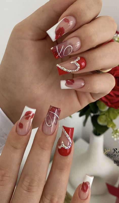 February Nails—16 Stunning Ideas to Channel Your Inner Romantic 